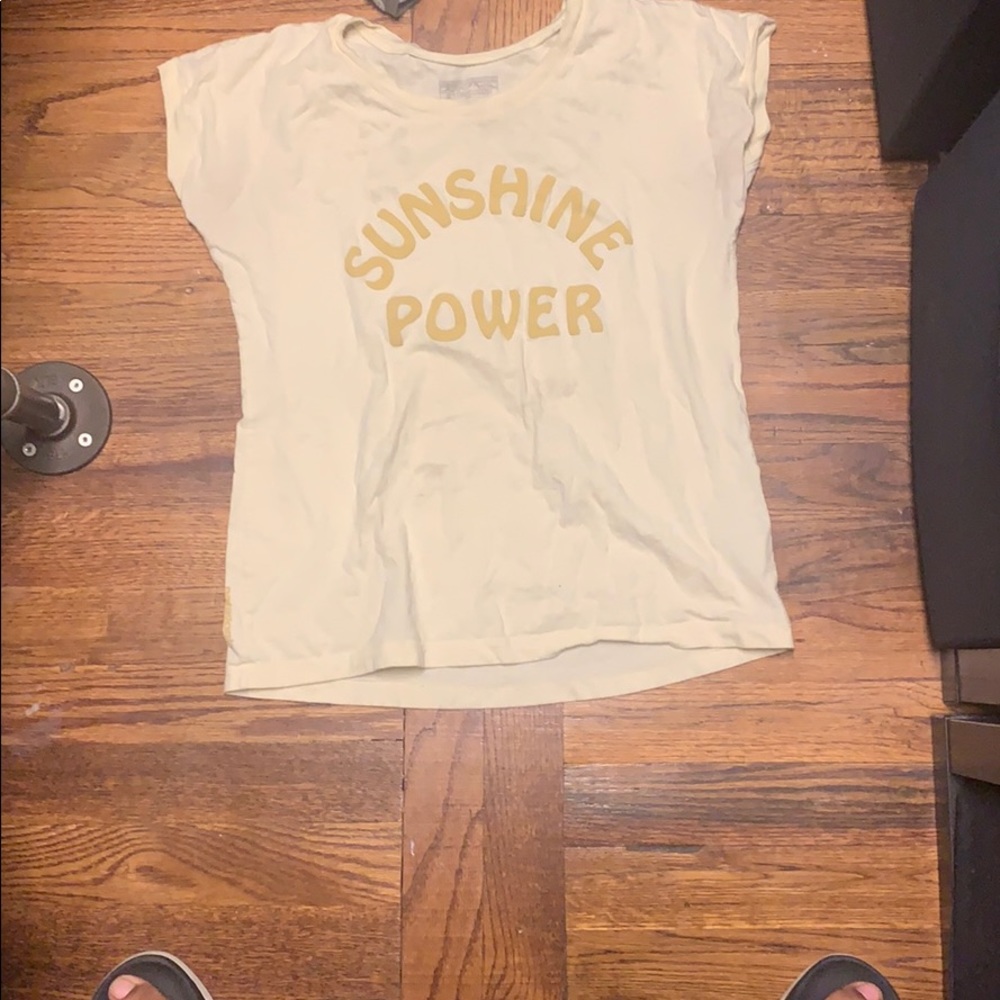 Tee shirt